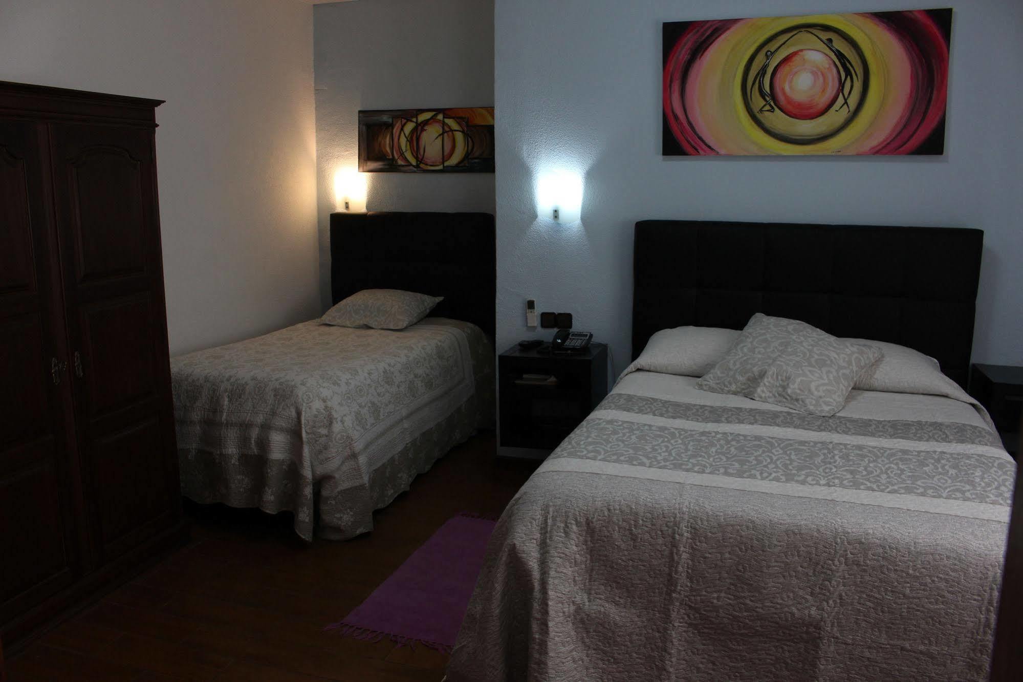 Hotel 4 Estacoes ชาเวส ภายนอก รูปภาพ